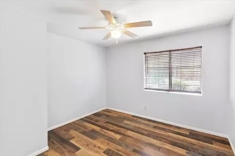 Bedroom - 2337 Fallingleaf, Oceanside, CA 92056 photo 3 of 4