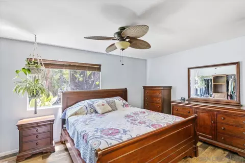 Bedroom - 2337 Fallingleaf, Oceanside, CA 92056 photo 1 of 4