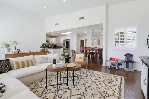 Living - 3221 E Victoria, Alpine, CA 91901 photo 5 of 6