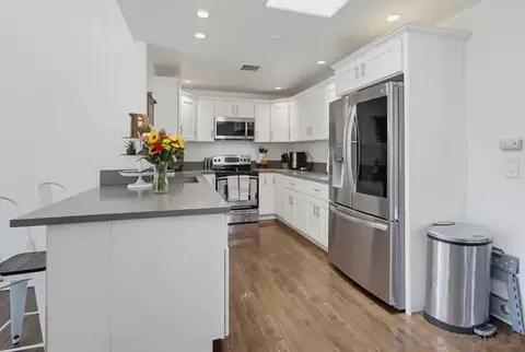 Kitchen - 3221 E Victoria, Alpine, CA 91901 photo 4 of 4