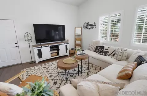 Living - 3221 E Victoria, Alpine, CA 91901 photo 2 of 6