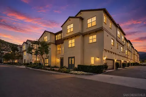931 Slate St, San Marcos, CA 92078