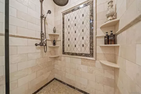 Bath - 120 C Ave #206, Coronado, CA 92118 photo 4 of 10