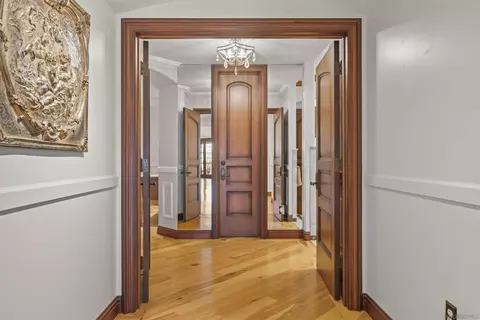 Entry Way - 120 C Ave #206, Coronado, CA 92118 photo 6 of 7