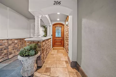 Entry Way - 120 C Ave #206, Coronado, CA 92118 photo 1 of 7