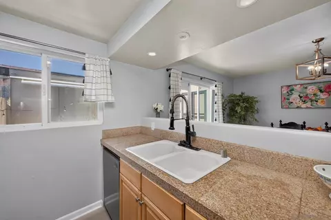 Kitchen - 10376 Frank Ln, Santee, CA 92071 photo 2 of 4