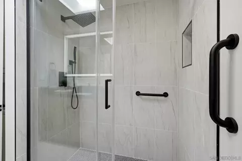 Bath - 3606 Vista Rey #46, Oceanside, CA 92057 photo 4 of 4