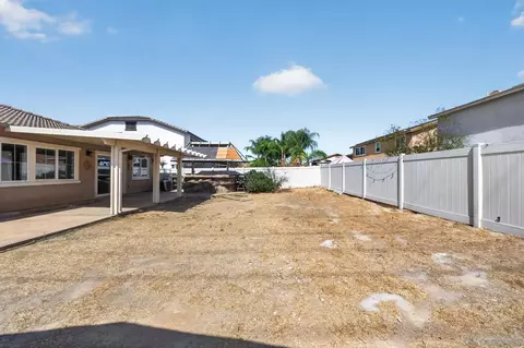 Exterior - 798 Abelia Ln, Perris, CA 92571 photo 6 of 11