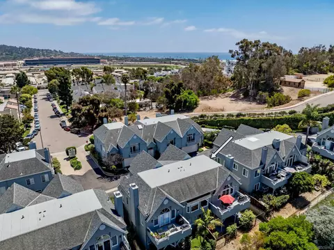 View/Area - 866 Del Mar Downs, Solana Beach, CA 92075 photo 9 of 10