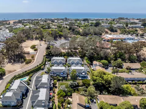 View/Area - 866 Del Mar Downs, Solana Beach, CA 92075 photo 6 of 10