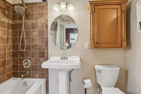 Bath - 13416 Ripple, Lakeside, CA 92040 photo 2 of 3