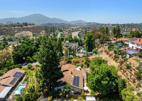 View/Area - 4116 Mars Way, La Mesa, CA 91941 photo 3 of 5