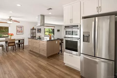 Kitchen - 4116 Mars Way, La Mesa, CA 91941 photo 9 of 12