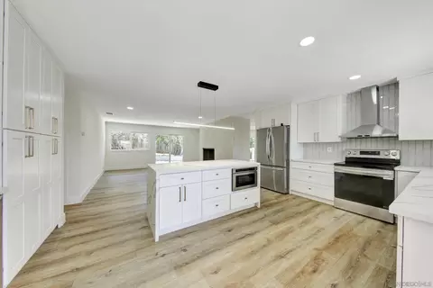 Kitchen - 4491 Glen, La Mesa, CA 91941 photo 4 of 5
