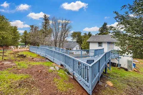 Exterior - 17009 Iron Springs Rd, Julian, CA 92036 photo 3 of 20
