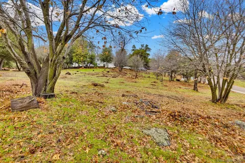 Exterior - 17009 Iron Springs Rd, Julian, CA 92036 photo 6 of 20