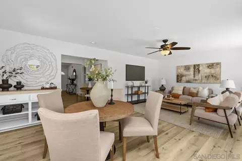 Dining - 2738 Oak Hill Dr, Escondido, CA 92027 photo 4 of 5