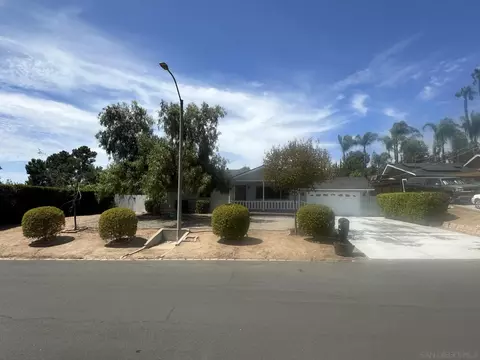 2738 Oak Hill Dr, Escondido, CA 92027
