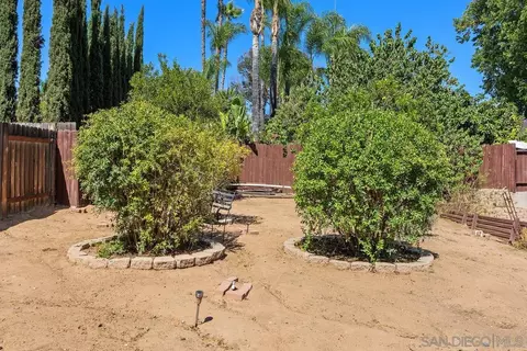 Exterior - 2738 Oak Hill Dr, Escondido, CA 92027 photo 8 of 8