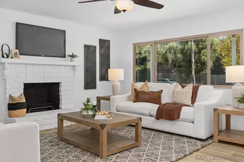 Living - 2738 Oak Hill Dr, Escondido, CA 92027 photo 4 of 7