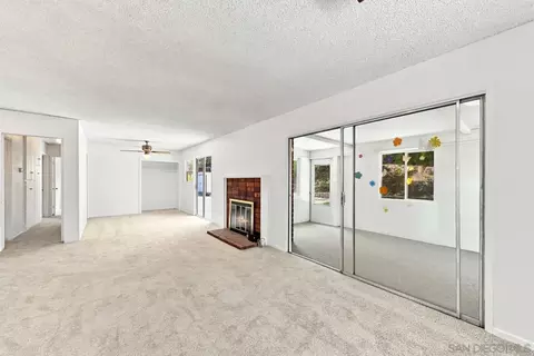 Living - 12509 Taunt Rd, Poway, CA 92064 photo 4 of 6