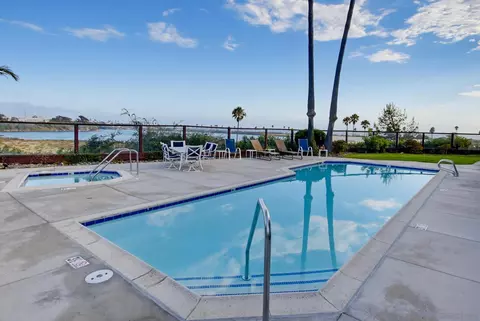 331 Olive #202, Carlsbad, CA 92008 photo 34