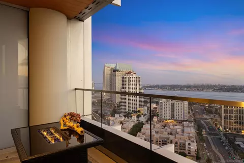 888 W E St #2602, San Diego, CA 92101