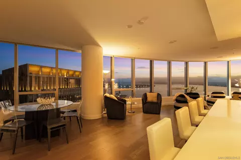 888 W E St #2602, San Diego, CA 92101