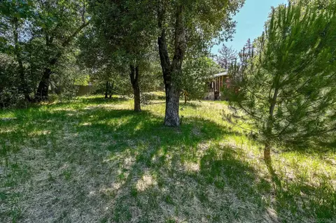 Exterior - 2727 Lakeview Dr, Julian, CA 92036 photo 9 of 12