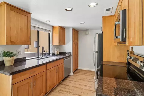 Kitchen - 1680 N Coast Highway 101 #30, Encinitas, CA 92024 photo 1 of 3