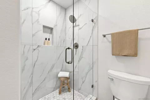 Bath - 939 Coast Blvd UNIT 103, La Jolla, CA 92037 photo 2 of 2