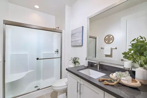 Bath - 781 Michael Ct, Vista, CA 92081 photo 6 of 6