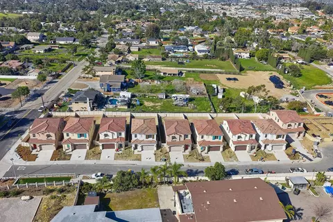 View/Area - 781 Michael Ct, Vista, CA 92081 photo 1 of 2