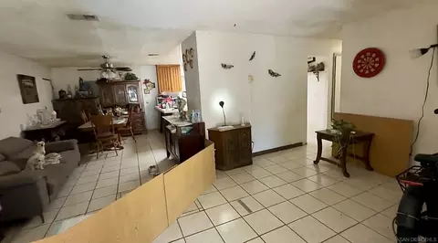 Entry Way - 1005 Paraiso Ave, Spring Valley, CA 91977 photo 1 of 2