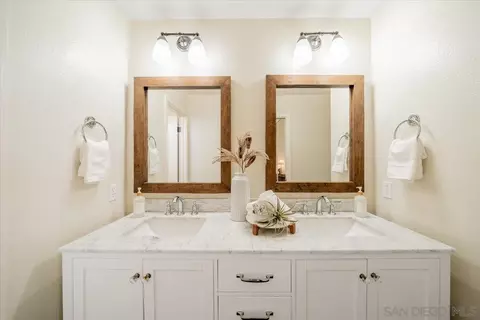 Bath - 3580 Normandy Cir, Oceanside, CA 92056 photo 4 of 6