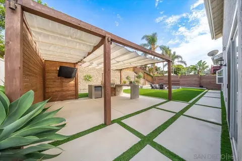 Exterior - 3580 Normandy Cir, Oceanside, CA 92056 photo 4 of 11