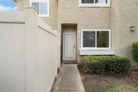 Exterior - 13669 Sycamore Tree, Poway, CA 92064 photo 4 of 15