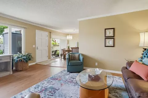 Living - 13206 Saddle Ridge Rd, Lakeside, CA 92040 photo 3 of 3