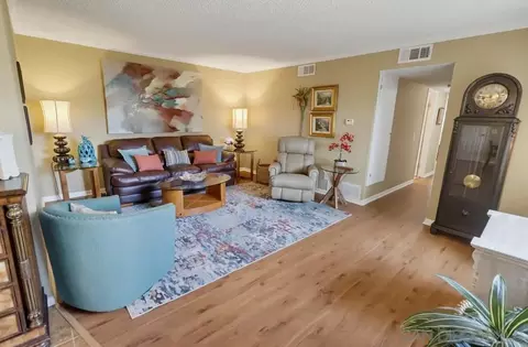 Living - 13206 Saddle Ridge Rd, Lakeside, CA 92040 photo 1 of 3