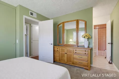 Bedroom - 13206 Saddle Ridge Rd, Lakeside, CA 92040 photo 3 of 4