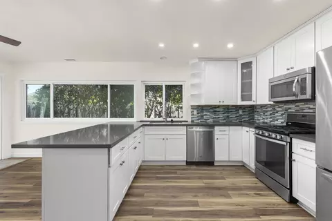 Kitchen - 2589 Joann Dr, Oceanside, CA 92056 photo 4 of 5