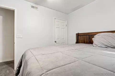 Bedroom - 9522 Jim Ln, Santee, CA 92071 photo 6 of 6