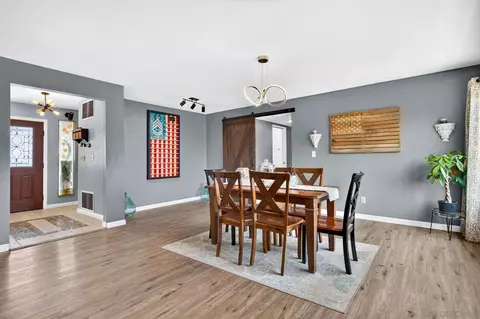 Entry Way - 2335 Beverly St, Ramona, CA 92065 photo 1 of 3
