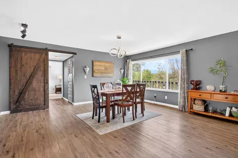 Dining - 2335 Beverly St, Ramona, CA 92065 photo 1 of 2