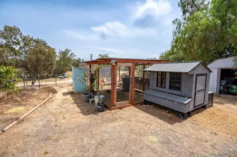Exterior - 2335 Beverly St, Ramona, CA 92065 photo 10 of 13