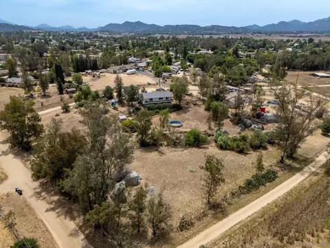 View/Area - 2335 Beverly St, Ramona, CA 92065 photo 2 of 4