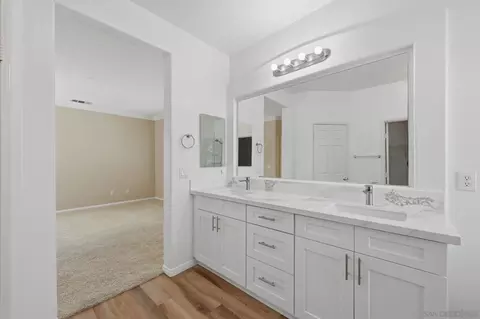 Bath - 12256 Pepper Tree Ln, Poway, CA 92064 photo 2 of 4