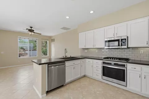 Kitchen - 12256 Pepper Tree Ln, Poway, CA 92064 photo 3 of 4