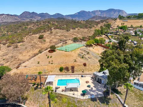 View/Area - 9395 Harritt Rd #3, Lakeside, CA 92040 photo 2 of 5