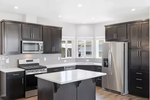 Kitchen - 9395 Harritt Rd #3, Lakeside, CA 92040 photo 4 of 4
